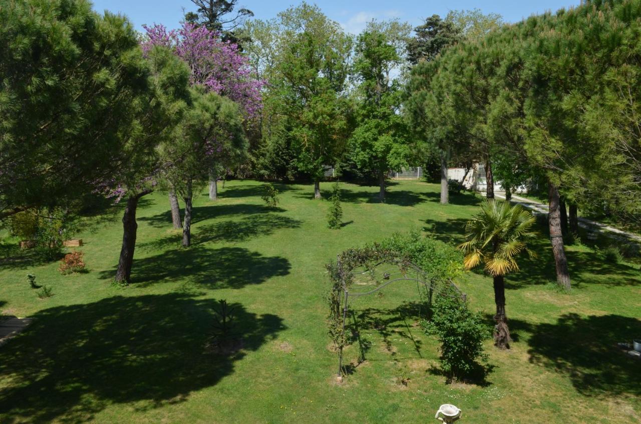 La Louisiane 31 Acomodação com café da manhã Villefranche-de-Lauragais Exterior foto